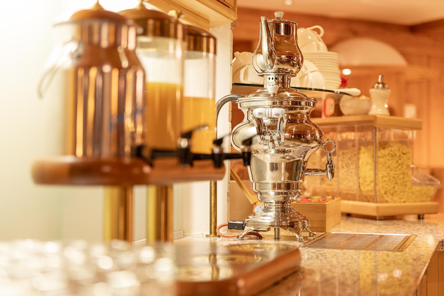 Hotel Sonnenheim Sankt Anton am Arlberg Ngoại thất bức ảnh
