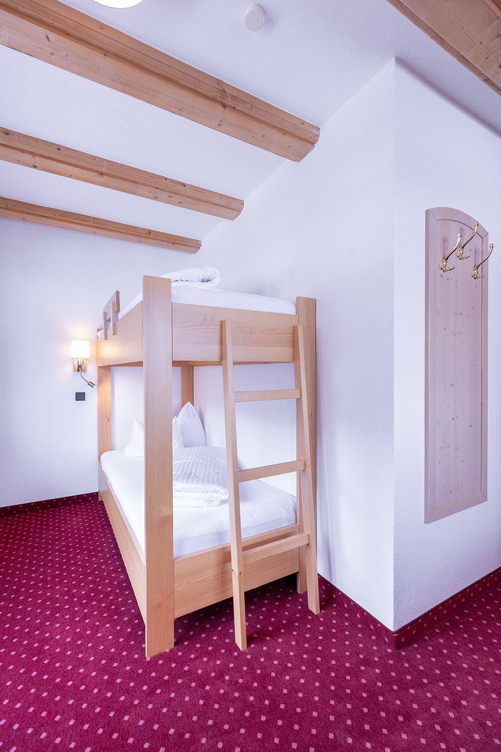 Hotel Sonnenheim Sankt Anton am Arlberg Ngoại thất bức ảnh